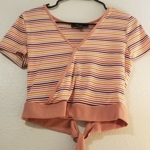 ♡cute Striped crop top